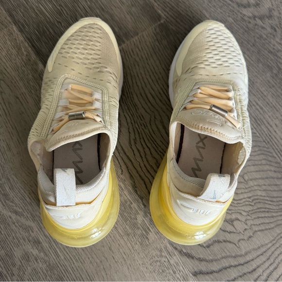 Nike Air Max 270 - Picture 10 of 11